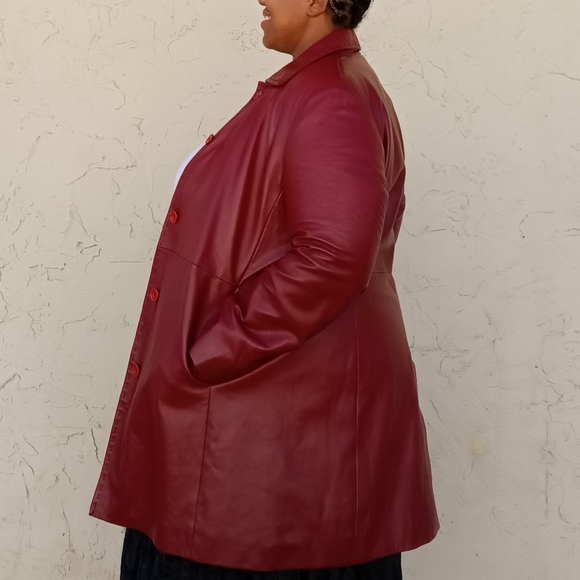 SOLD Vintage Brick Red Leather Coat - Picture 9 of 9